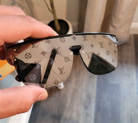 DHgate louis vuitton sunglasses